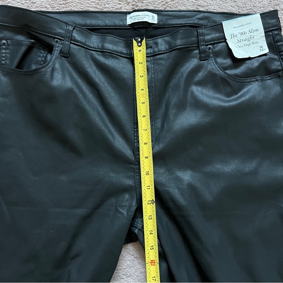 NWT Abercrombie & Fitch 90’s Slim Straight Ultra High-Rise Pants Women’s Size 36 - Picture 6 of 8